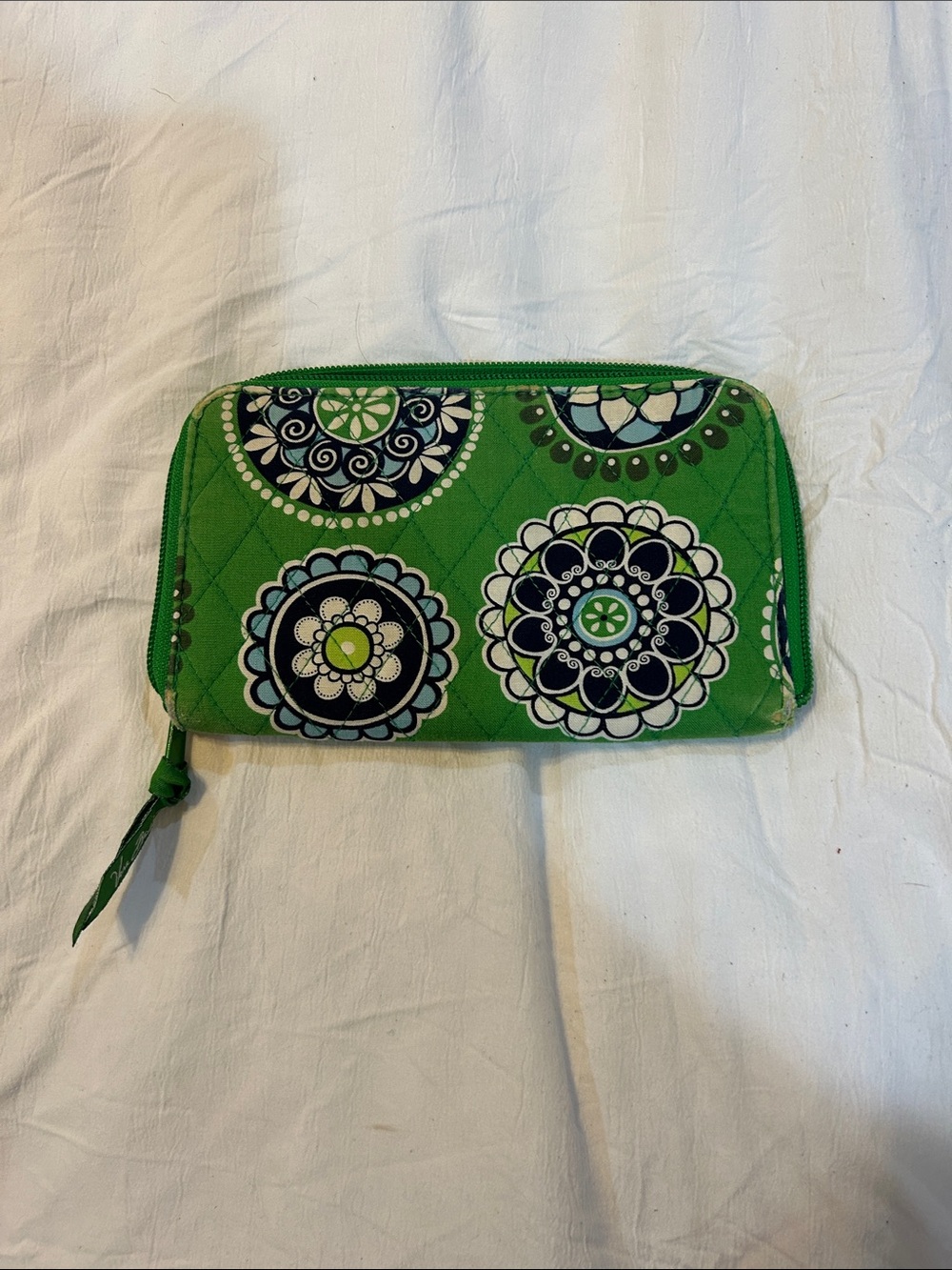 Vintage Vera Bradley Green Quilted Zip-Around Wallet with Floral Medallions